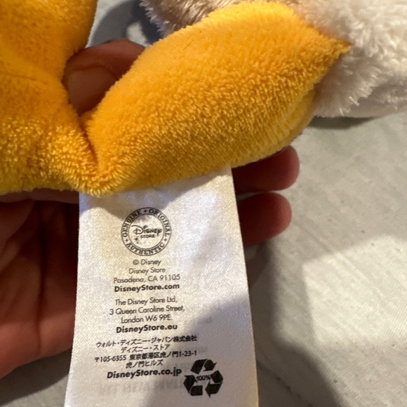 Daisy Duck - Picture 5 of 6